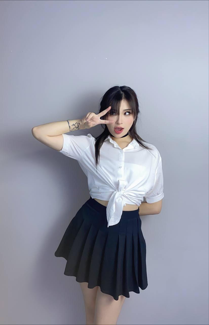 Jun 2025 Yu_jina is a Top Model on UN Cams